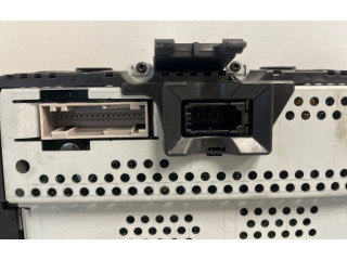 Панель приборов 7P6920982E   Volkswagen Touareg II       