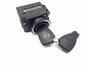 Řídící jednotka A2711539079, 2095450908   Mercedes-Benz C W203 2004