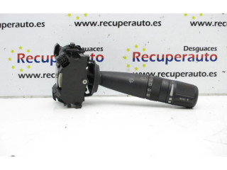 Включатель стеклоочистителей     05143310AB    Jeep Grand Cherokee (WK) 