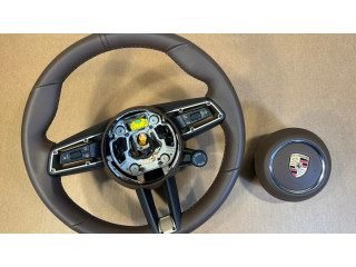 Volant Porsche 911 992 2022   