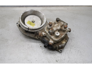 Vstřikovací lišta 0438121011, 026133353   Audi 80 90 B3     