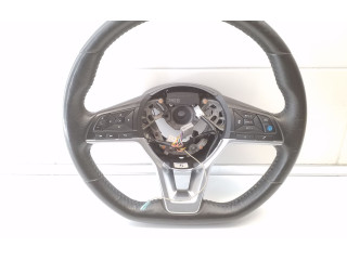 Руль     Nissan Leaf II (ZE1) 