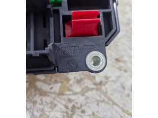   Pojistková skříňka 61136900583   BMW 7 E65 E66 2006