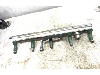 Vstřikovací lišta 9202710, 2164146   Volvo XC70     