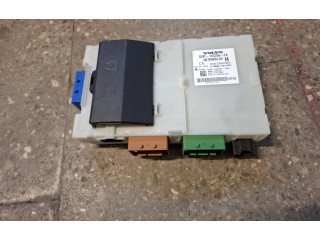   Pojistková skříňka 30765624, 7G9T14C256FA   Volvo XC70 2010