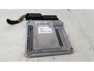 Блок управления двигателя 0281011564, 7796571   BMW X3 E83