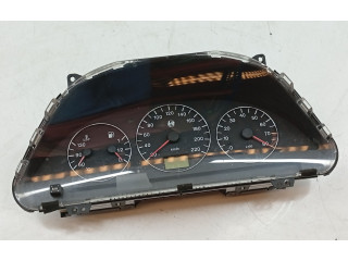 Pojistková skříňka Спидометр (приборный щиток) 602584003   Alfa Romeo 145 - 146 2000