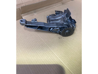 Čerpadlo oleje 6421810801   Mercedes-Benz E C207 W207   642.836