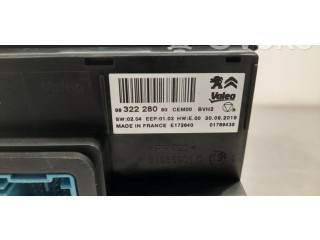 Блок управления климат-контролем 9832228080   Citroen C3 Aircross