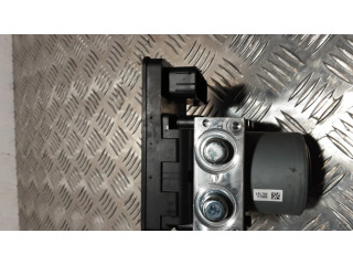 Блок АБС 52049764   Fiat  500X  2014-- года