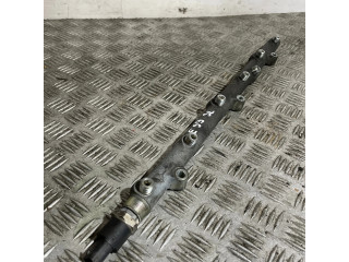 Vstřikovací lišta 0445216002, 003785   BMW 5 E39  pro naftový motor 2.9  