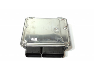 Блок управления двигателя 0281019808   BMW M3 F80