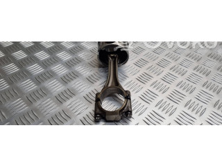 Píst    Audi A4 S4 B5 8D     