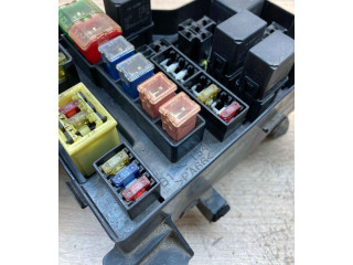 Блок предохранителей 1342FuseBox, PA66   Mazda 626    