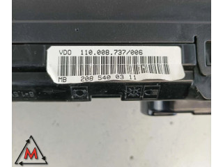 Přístrojová deska  Mercedes-Benz CLK A208 C208 1998 2085400311  