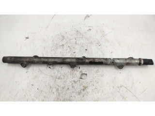 Vstřikovací lišta 0445216002, 003980   BMW 5 E39  pro naftový motor 2.5  