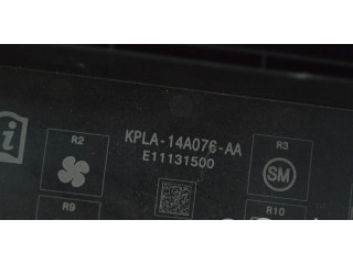 Крышка блока предохранителей KPLA14A076AA   Land Rover Range Rover L405    