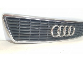 Верхняя решётка Audi A8 S8 D2 4D 1994-2002 года 4D0853651B      