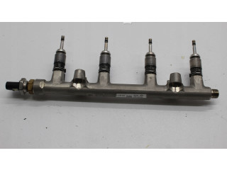 Топливная рампа 04E906036G   Volkswagen Golf Sportsvan  