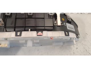 Přístrojová deska  Peugeot 208 2012 9674643080  