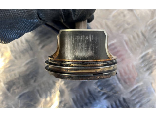  Поршень  326368  Maserati Levante  