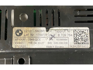 Přístrojová deska  BMW 1 F40 2019 8709764  