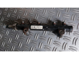 Vstřikovací lišta 9670076780, 9685297580   Ford Focus  pro naftový motor 1.6  