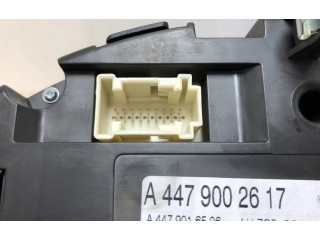 Панель приборов 3137451, 3137451   Mercedes-Benz Vito Viano W447       