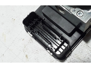 Jednotka ABS 32214772   Volvo V60 2020