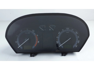 Přístrojová deska  Skoda Fabia Mk1 (6Y) 2004 6Y0920881M, KL5445  