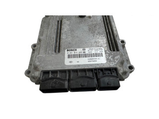 Řídící jednotka 8200666516, 0281014208   Nissan Primastar 2009