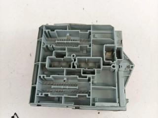 Блок предохранителей  51738102   Fiat Croma    