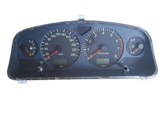 Přístrojová deska  Toyota Avensis T220 1998 8380005350  