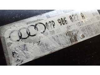 Блок управления двигателя 07P906027A   Audi A8 S8 D4 4H   