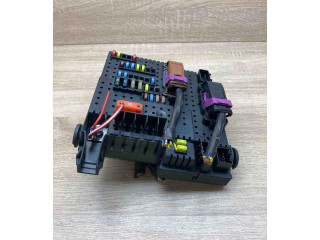   Pojistková skříňka 30728512, 05W361   Volvo XC70 2005