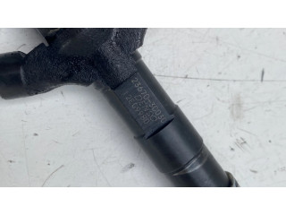 Vstřikovač 2367030030   Toyota Hiace (H200)  pro naftový motor 2.5  