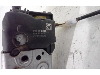 Замок багажника 9821666680    Peugeot Partner 2008 - 2014 года