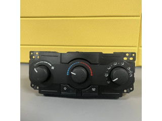 Блок управления климат-контролем P55111009AL, 004700539862   Jeep Grand Cherokee (WK)