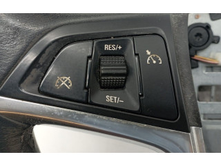 Volant Opel Astra J 2012 13351021  