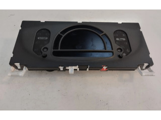 Přístrojová deska  Renault Modus 2008 8200668078  