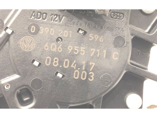Моторчик заднего дворника 6Q6955711C    Volkswagen Polo IV 9N3