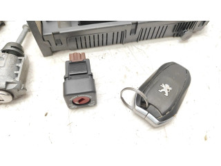 Комплект блоков управления 9818035080, 9831983280   Peugeot Traveller