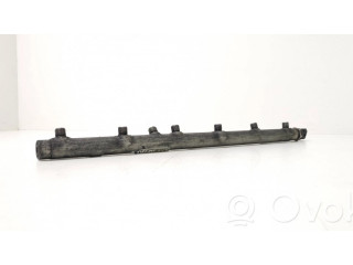 Vstřikovací lišta 0445216002   BMW 5 E39  pro naftový motor 2.5  