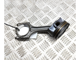 Píst 32213692, 31401957   Volvo XC40     