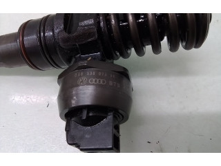 Vstřikovač 038130073AK   Volkswagen Sharan     