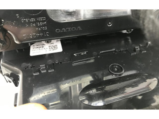 Дисплей    32350422   Volvo XC40