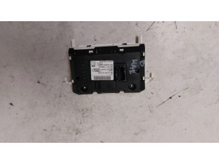 Дисплей    ET7T18B955BA, B2M00V066201   Ford B-MAX