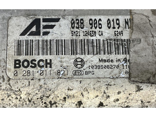 Блок управления двигателя 0281011821, 0281011821   Ford Galaxy