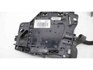 Блок предохранителей 9801147680   Citroen C3    