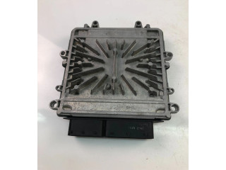 Блок управления двигателя     31336983, 0281018414    Volvo XC70 